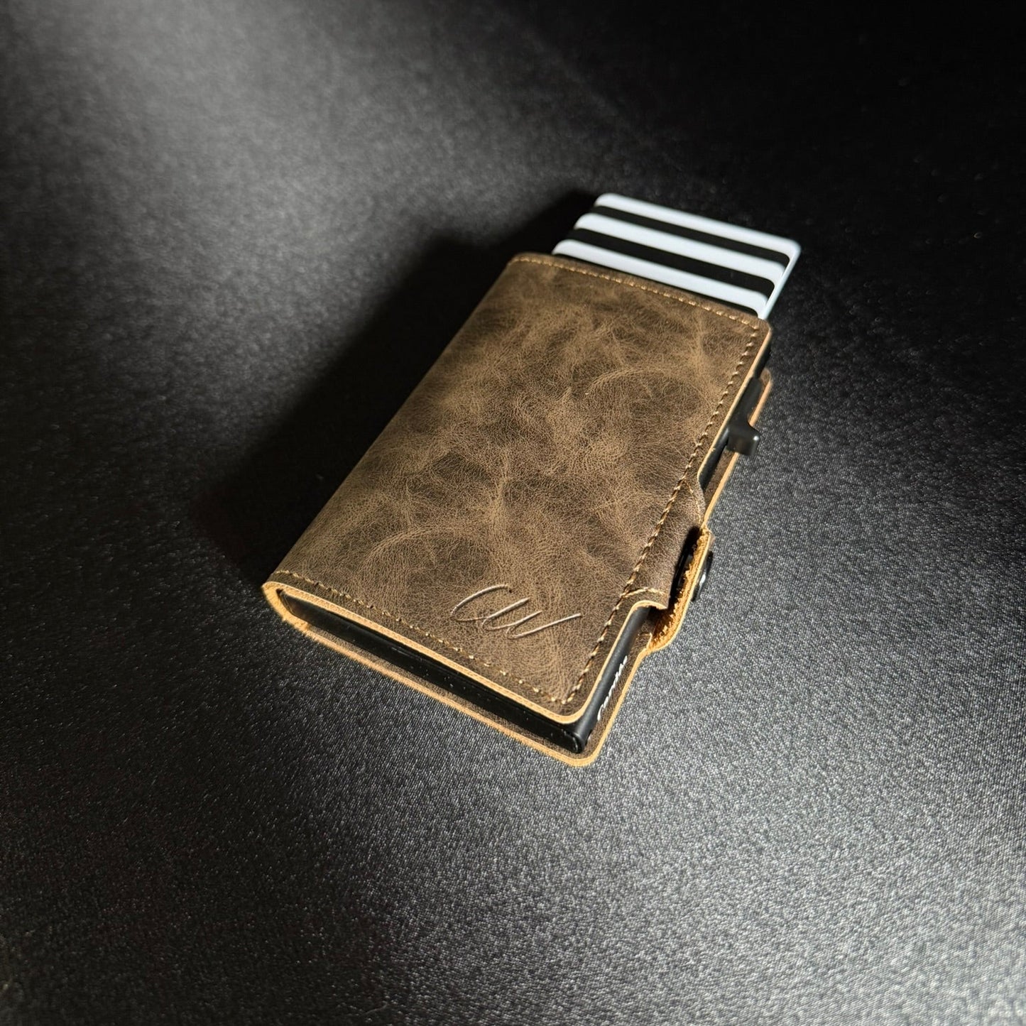 Cardés Smart Wallet Braun